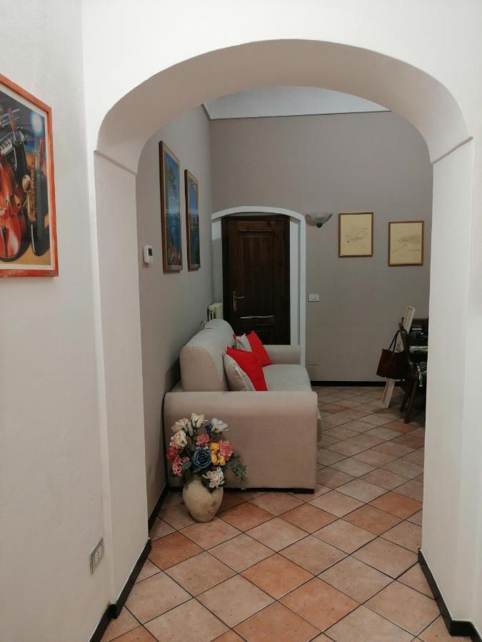 Apartamento Casa Nives Imperia Exterior foto